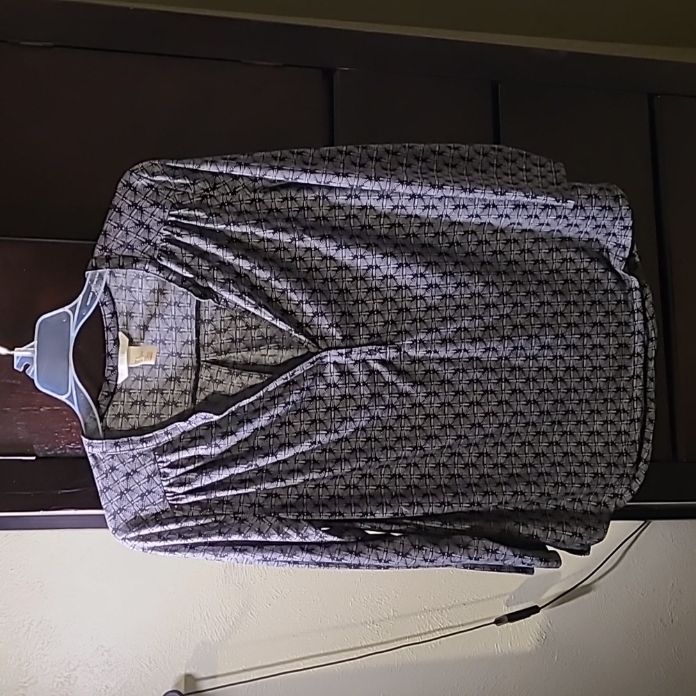 H & M shirt